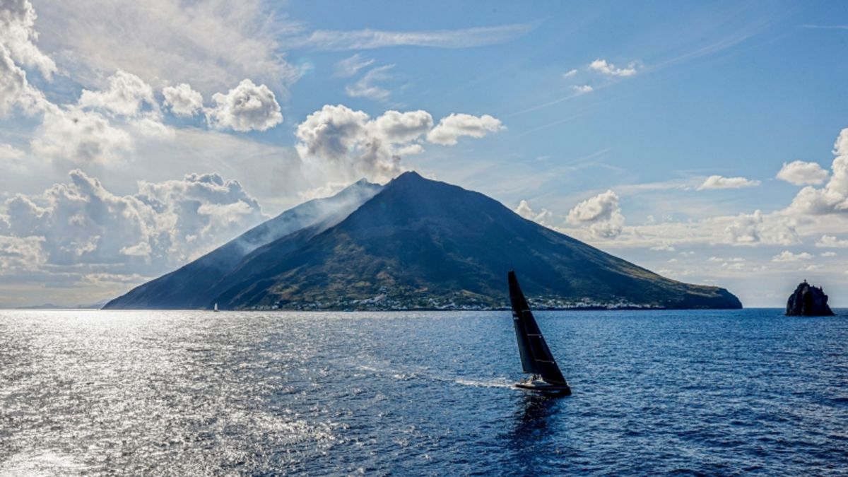rolex middle sea race 2022