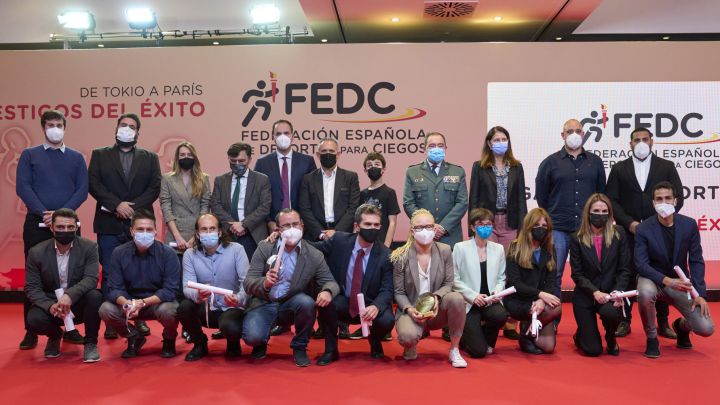 La Federación Española de Deportes para Ciegos (FEDC) premia a los medallistas Kim López y Adi Iglesias