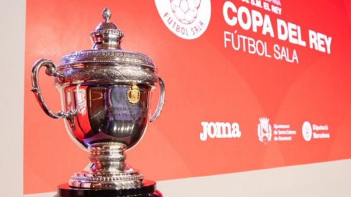 Imagen del trofeo de la Copa del Rey de Fútbol Sala.