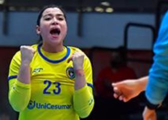 Las porteras de Brasil disfrutan marcando goles a Austria