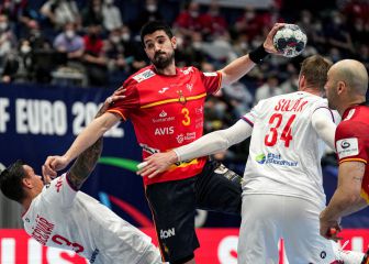 Los Hispanos sufren para
derrotar a la República Checa