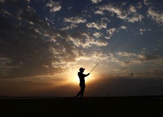 Golf y bellos atardeceres en el torneo de Abu Dabi