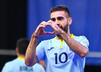 España, por la puerta grande