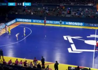 El gol-engaño de pizarra y con carrerilla eterna que es un billete a semifinales para España