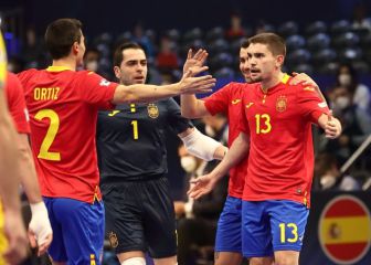 España salva los muebles