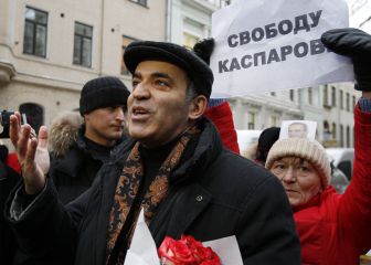 Kasparov: 