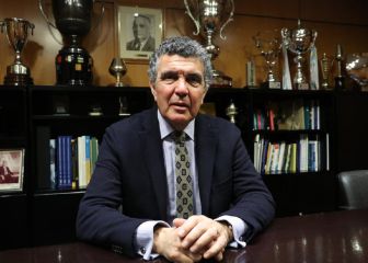 Bertrán cierra 25 años dorados de la natación en Cataluña