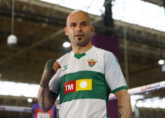 ¿Cuándo y en qué tv pelea Kiko Martínez ante Warrington?