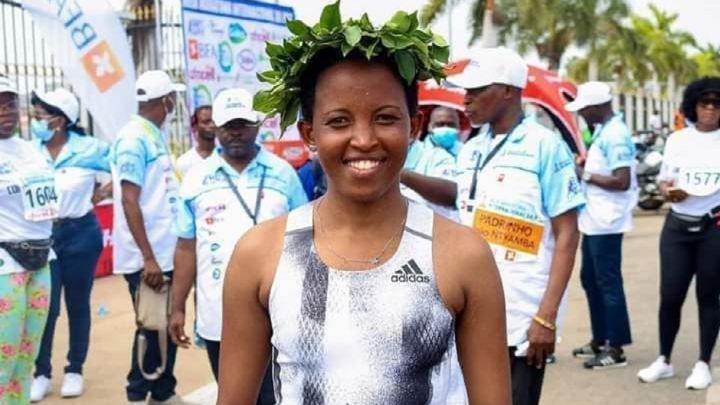 La atleta keniana Damaris Muthee Mutua, tras una carrera.