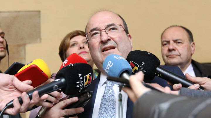 Iceta visita la localidad de Mora de Rubielos (Teruel).