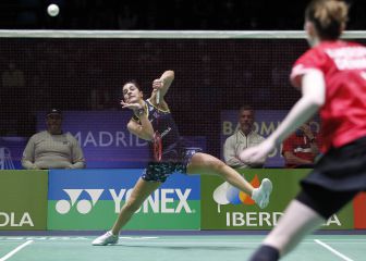 Carolina sufre pero sobrevive