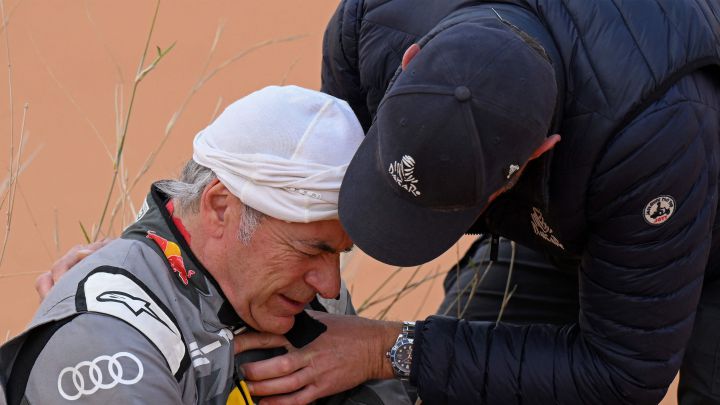 Carlos Sainz protagonista de la novena etapa del Dakar