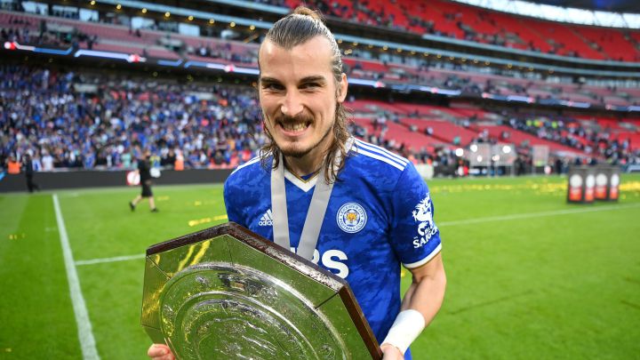 20 defensas que acaban contrato en 2023