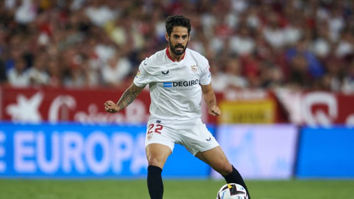 Futbolistas que han jugado en el Sevilla y el Real Madrid