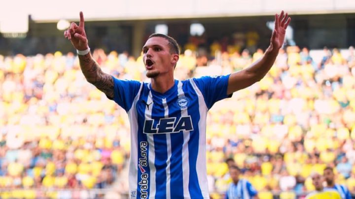 Blanco y Rafa Marín, los últimos futbolistas que han jugado en el Alavés y el Real Madrid
