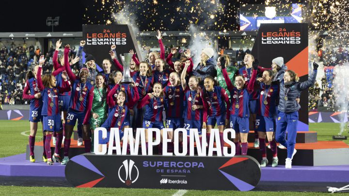 La celebración del cuarto título de la Supercopa del Barcelona en imágenes