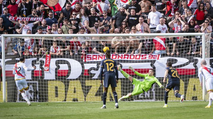 Las mejores imágenes del Rayo Vallecano - Real Madrid