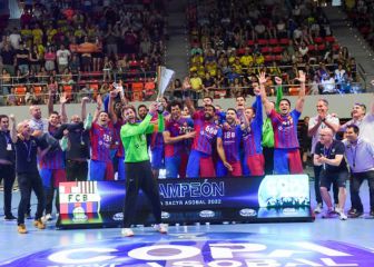 El Barça pone en forma a Fabregas en su tacada de once