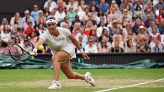 Final Femenina: M. Vondrousova - O. Jabeur