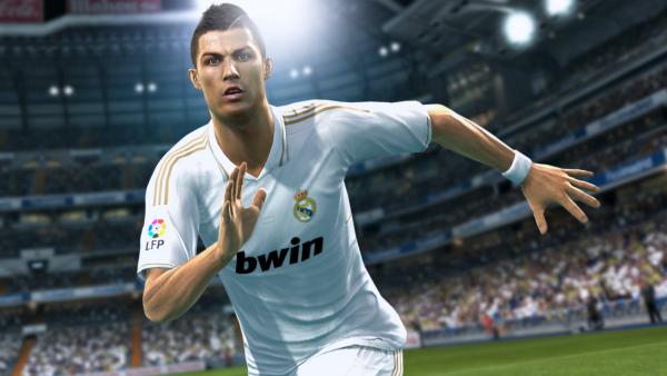 E3 2012: Pro Evolution Soccer 2013 va a por un online más social e interactivo