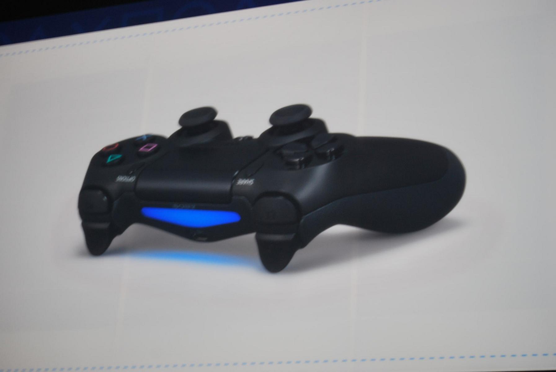 El Mando De Ps4 Tiene Microfono DualShock 4, el mando de PS4 - MeriStation
