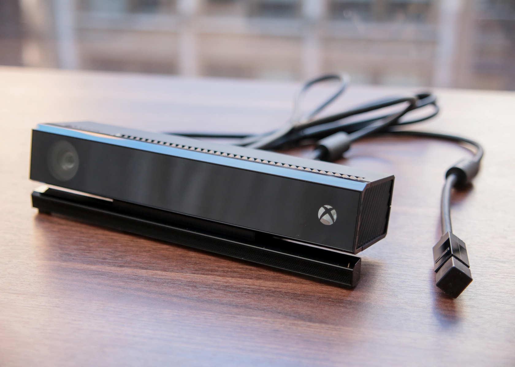 Floración Hora Paraíso SONY no esperaba que Microsoft quitase Kinect del pack de Xbox One tan  rápido - MeriStation