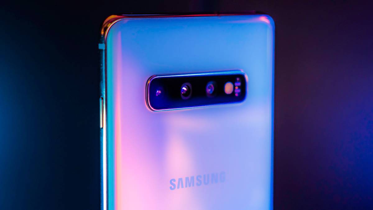 samsung s10 enterprise edition vs s10