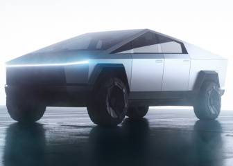 Así se ve el Cybertruck de Tesla entre el tráfico regular