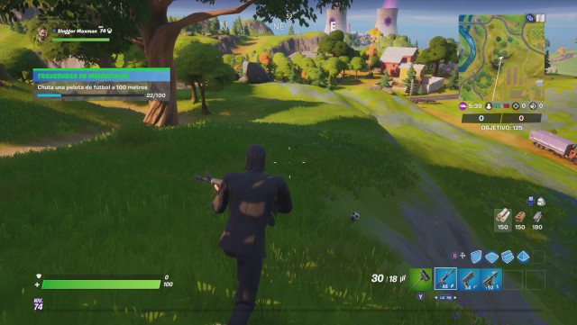 fortnite capitulo 2 temporada 2 desafios travesuras de miausculos desafio chuta una pelota de futbol a 100 metros