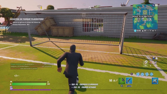 fortnite capitulo 2 temporada 3 desafios semana 2 desafio marca un gol en el campo de futbol de parque placentero