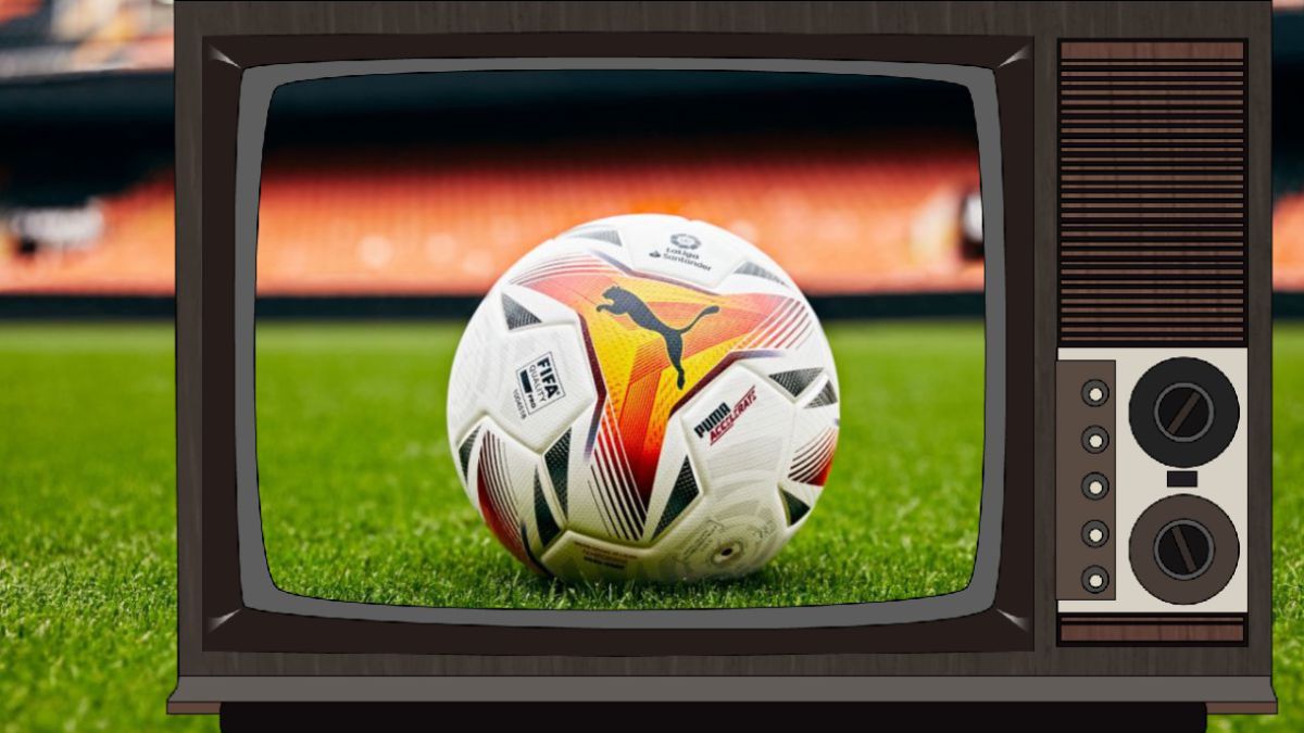 Cómo ver el fútbol por TV: operadores, paquetes y precio para ver LaLiga 21/22 -