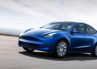 Un usuario consigue instalar Apple CarPlay en su coche Tesla