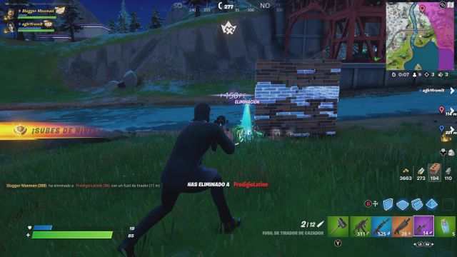 fortnite capitulo 3 temporada 1 la fundacion dwayne johnson the rock desafios misiones desafio mision dispara a un oponente con un fusil de tirador en posicion agachada