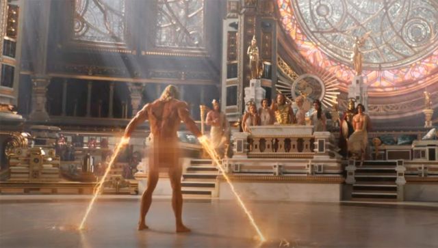 Why is Chris Hemsworth naked in Thor 4?  Taika Waititi has it clear