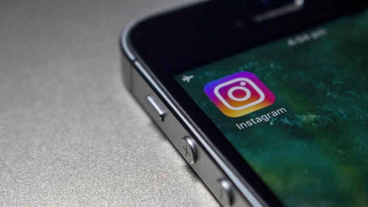 La censura que Instagram aplicará por defecto a los menores de 16 años