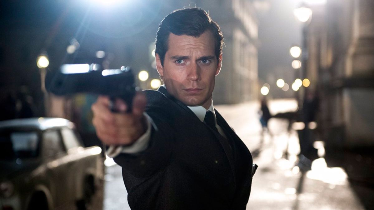 Henry Cavill, ¿nuevos James Bond y Lobezno? El actor reacciona a los deseos de los fans