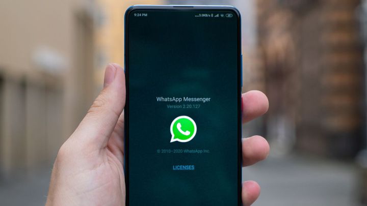 WhatsApp is testing a feature to create groups that "expire."  How will it work?