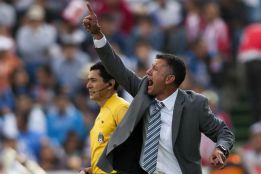 Juan Carlos Osorio, más barato que el Piojo para la Selección