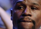 Mayweather lanzó advertencia a Canelo y De la Hoya