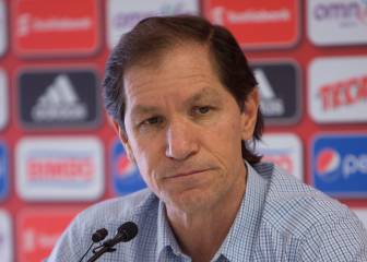 Chivas anuncia de manera oficial la salida de Ordiales