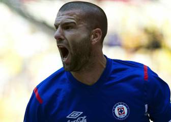 Tito Villa culpa a Billy de su salida de la Máquina