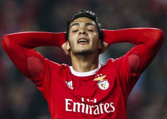 Jiménez se queda en la banca en el debut del Benfica en liga