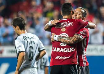 Xolos no cede en la perrera y tomó como presa a los Gallos