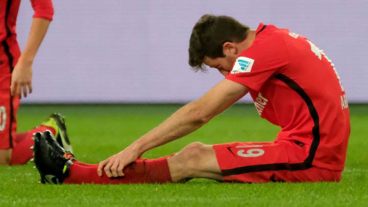 Marco Fabián y el Eintracht ven la derrota después de ocho juegos en Bundesliga