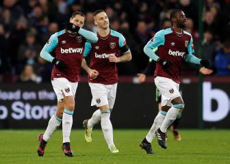Chicharito Hernández le da el empate al West Ham