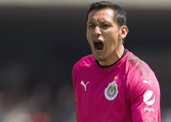 Si Chivas quiere retener a Cota, deberá pagar 6MDD o dar a Zaldívar