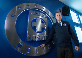 Presentan a Peláez en Cruz Azul: Va por título a corto plazo