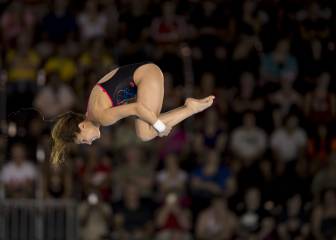 Paola Espinosa y Carolina Mendoza en final de trampolín
