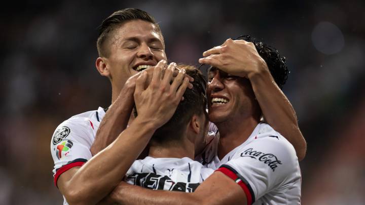 Monterrey – Chivas (2-4): Resumen del partido y goles