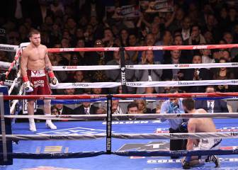Canelo trituró a Rocky Fielding